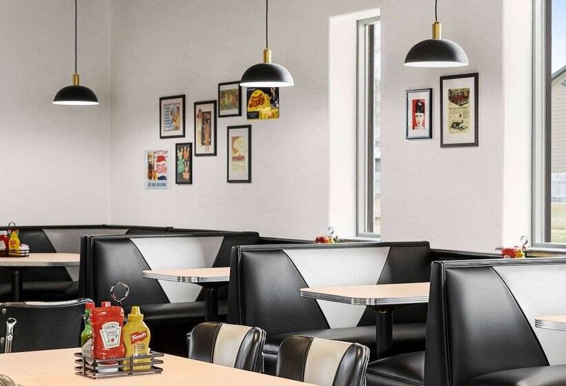 فندق Travelodge By Wyndham Coffeyville