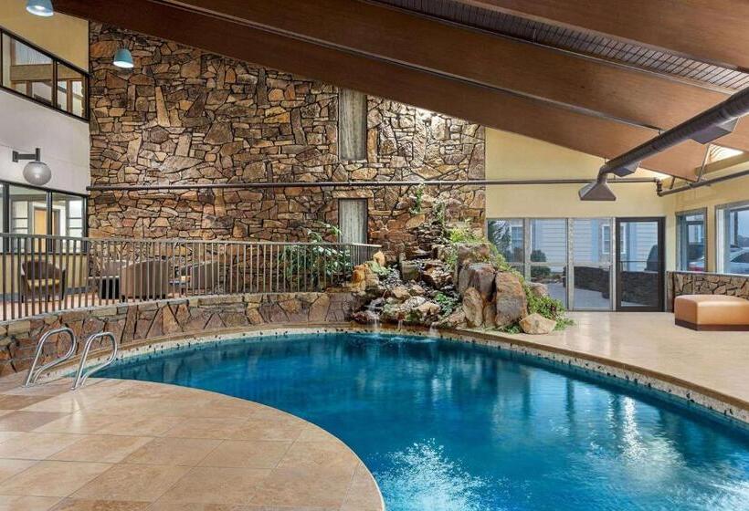 فندق Travelodge By Wyndham Coffeyville