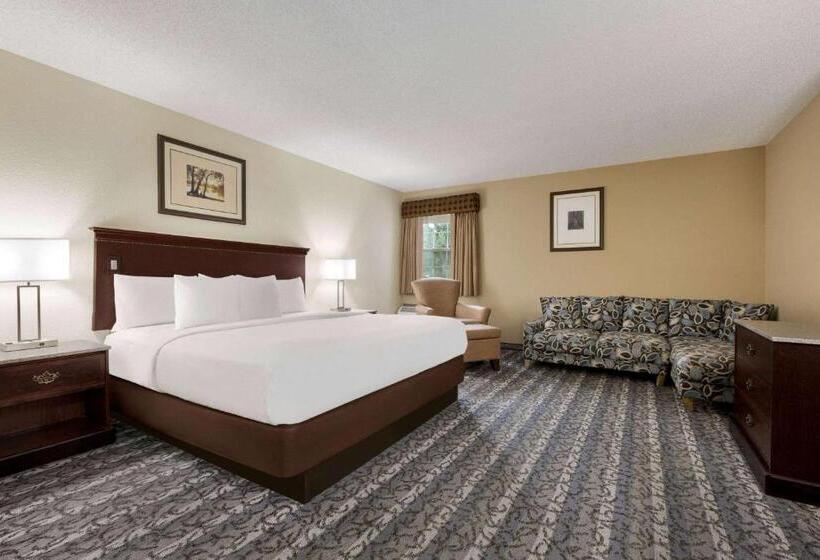 فندق Travelodge By Wyndham Coffeyville