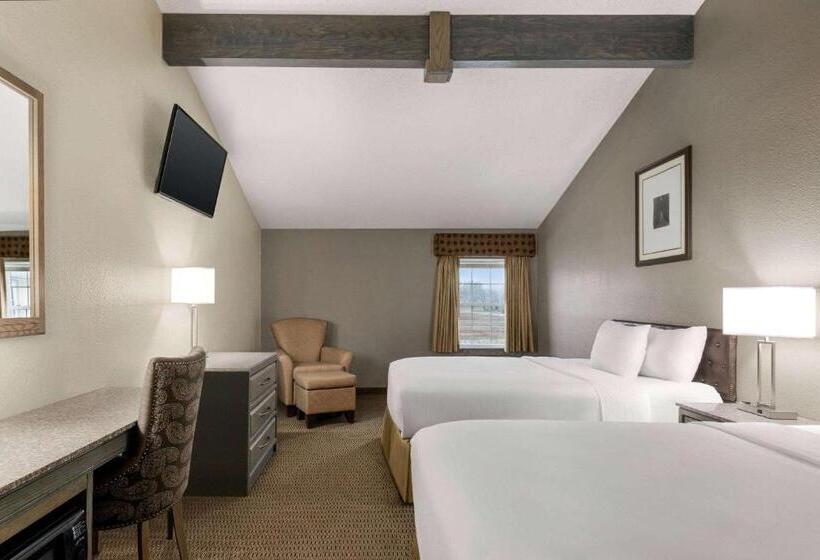 فندق Travelodge By Wyndham Coffeyville