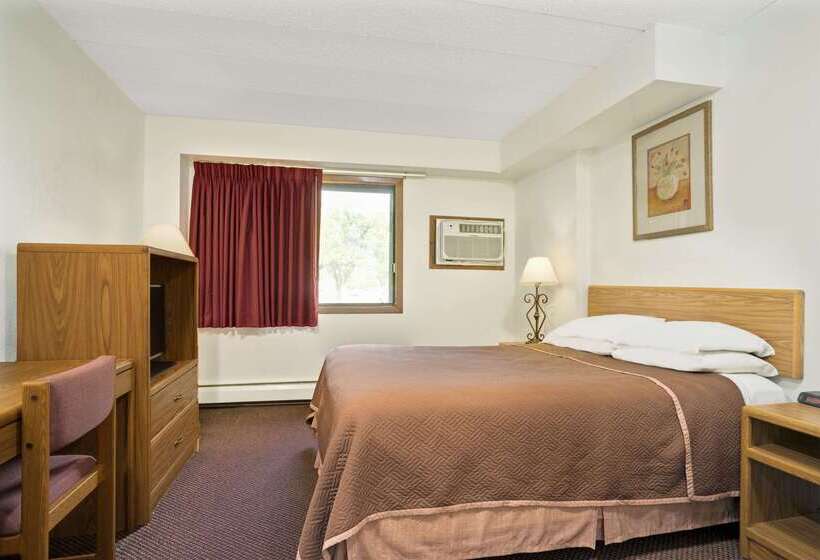 فندق Travelodge By Wyndham Valleyfair Shakopee