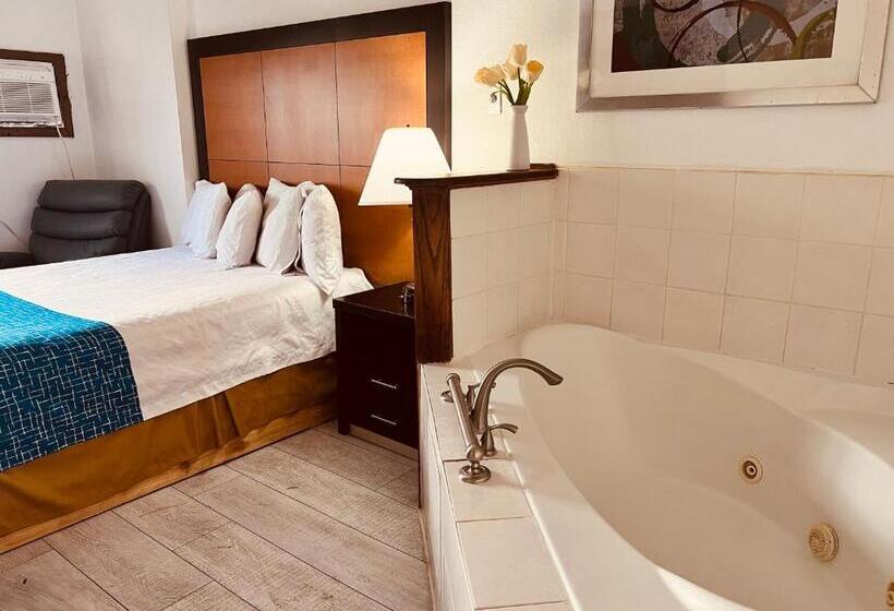 فندق Travelodge By Wyndham Valleyfair Shakopee