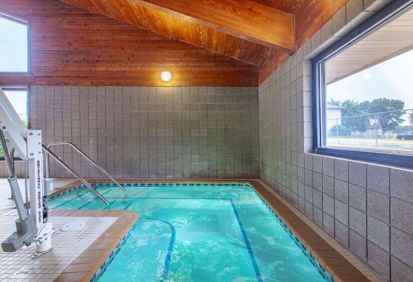 فندق على الطريق Americinn By Wyndham Mankato Event Center Near Msu