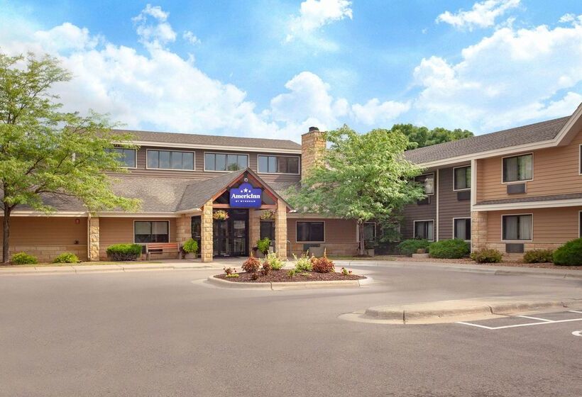 فندق على الطريق Americinn By Wyndham Mankato Event Center Near Msu