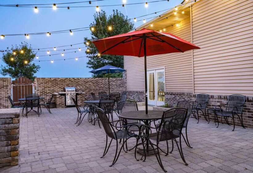 모텔 Americinn By Wyndham Aberdeen  Event Center