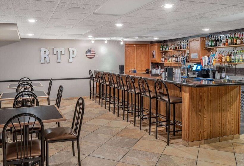 모텔 Americinn By Wyndham Aberdeen  Event Center