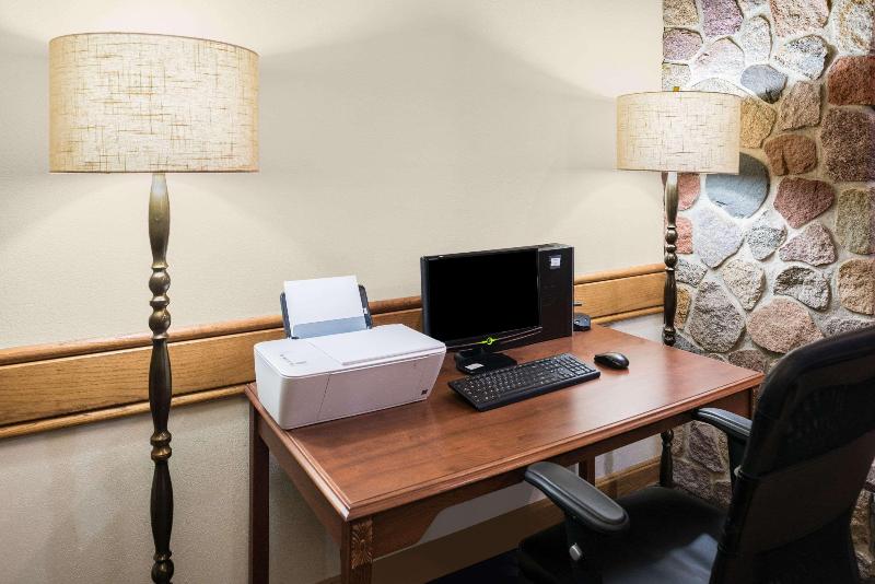 فندق على الطريق Americinn By Wyndham Wahpeton