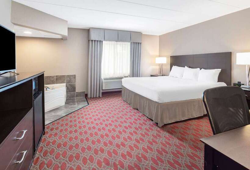 فندق على الطريق Baymont By Wyndham Brooklyn Center