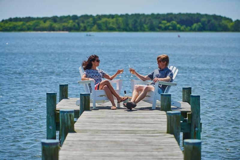 فندق على الطريق The Bay Resort