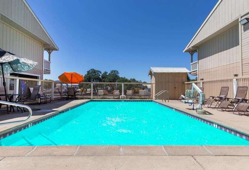 فندق على الطريق Travelodge By Wyndham Angels Camp Ca