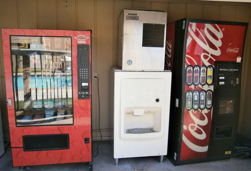 فندق على الطريق Travelodge By Wyndham Angels Camp Ca