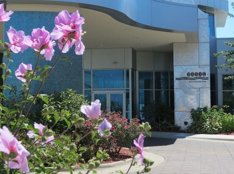 Oasis Hotel & Conv. Center, Ascend Hotel Collection