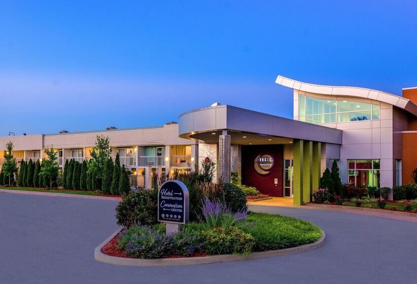 Oasis Hotel & Conv. Center, Ascend Hotel Collection