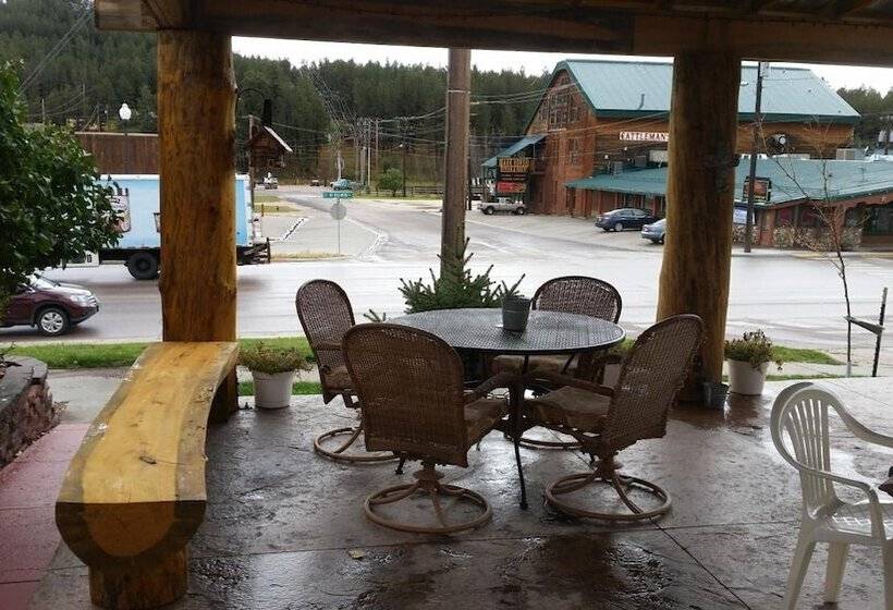 Rocket Motel