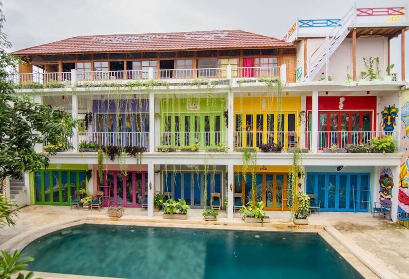 旅馆 Dragon Dive Komodo Dive Resort