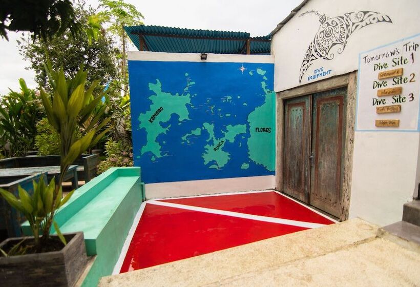 旅馆 Dragon Dive Komodo Dive Resort