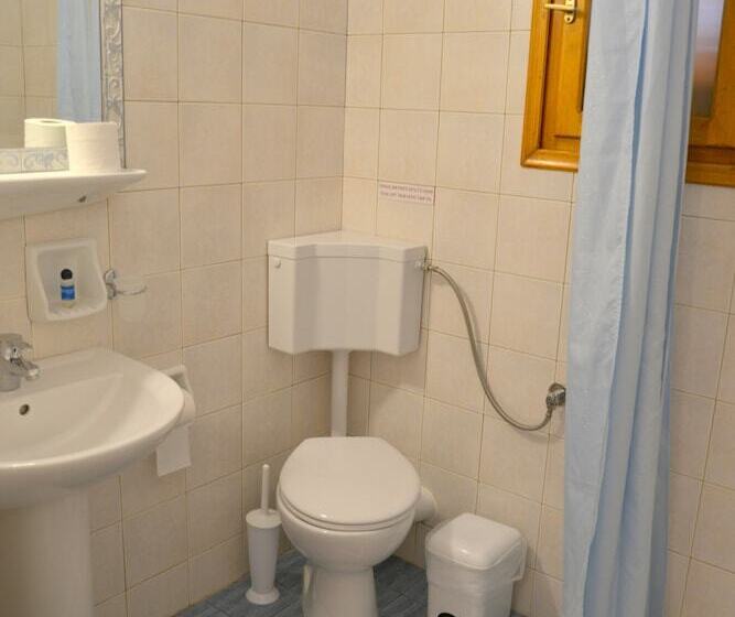 مبيت وإفطار Konstantinos