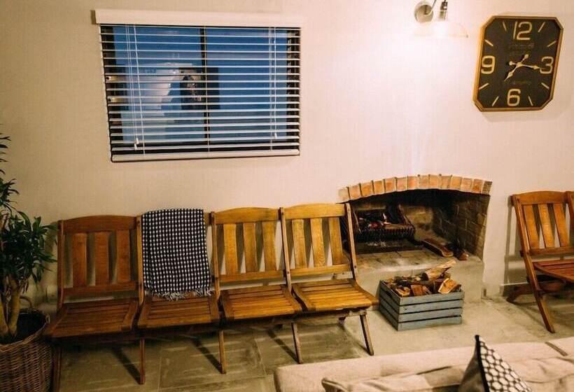 مبيت وإفطار Linhof Boutique Guest House