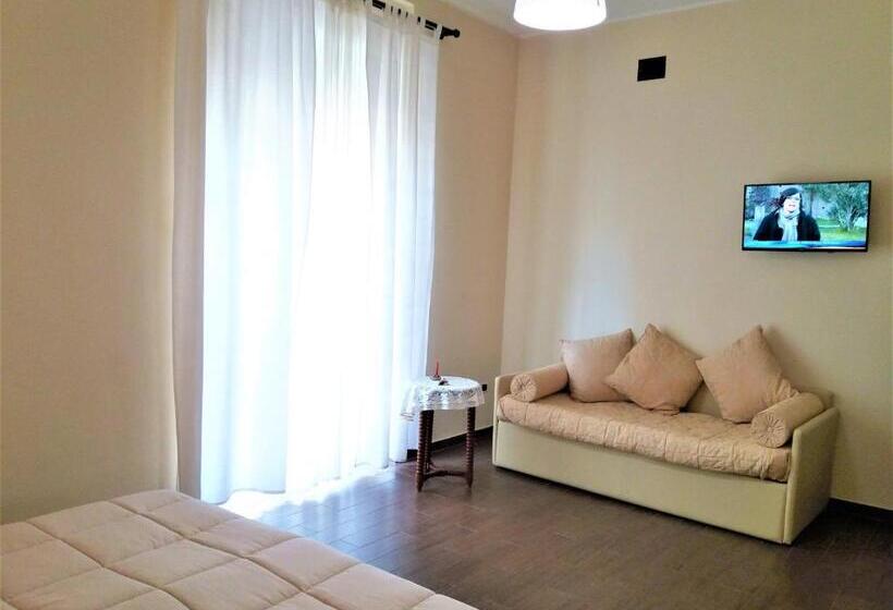 Domus Al Corso Con Servizio B&b