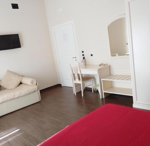 Domus Al Corso Con Servizio B&b
