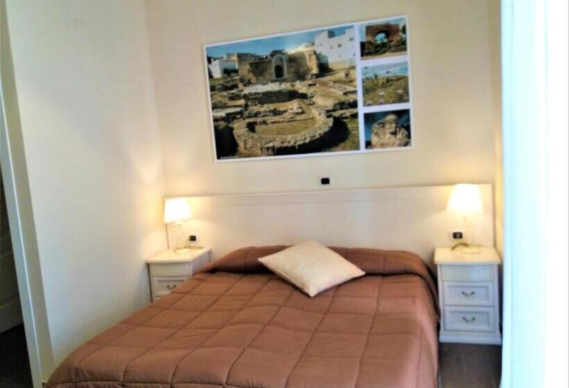 Domus Al Corso Con Servizio B&b