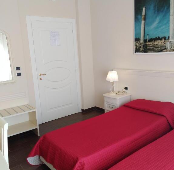Domus Al Corso Con Servizio B&b
