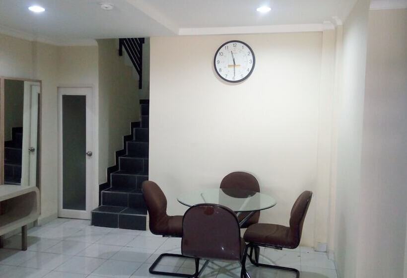 Ethan Hotel Cilincing Plaza