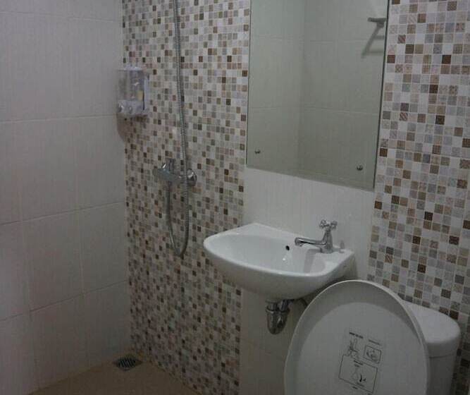 Ethan Hotel Cilincing Plaza