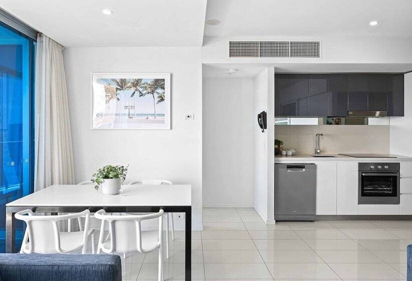 Holiday Holiday   H Residence Apartments