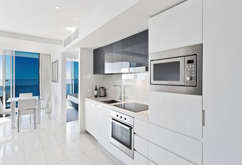 Holiday Holiday   H Residence Apartments