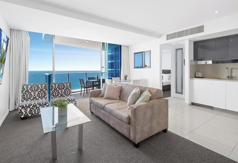 Holiday Holiday   H Residence Apartments