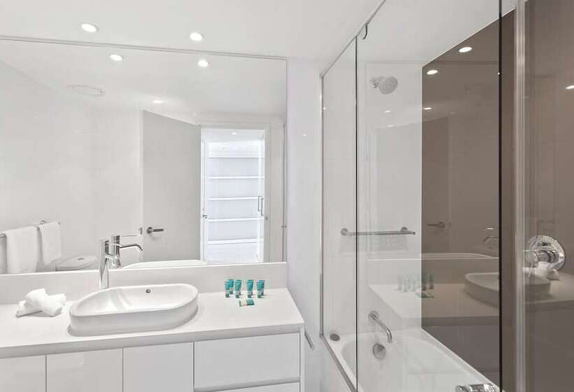 Holiday Holiday   H Residence Apartments