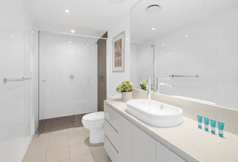 Holiday Holiday   H Residence Apartments