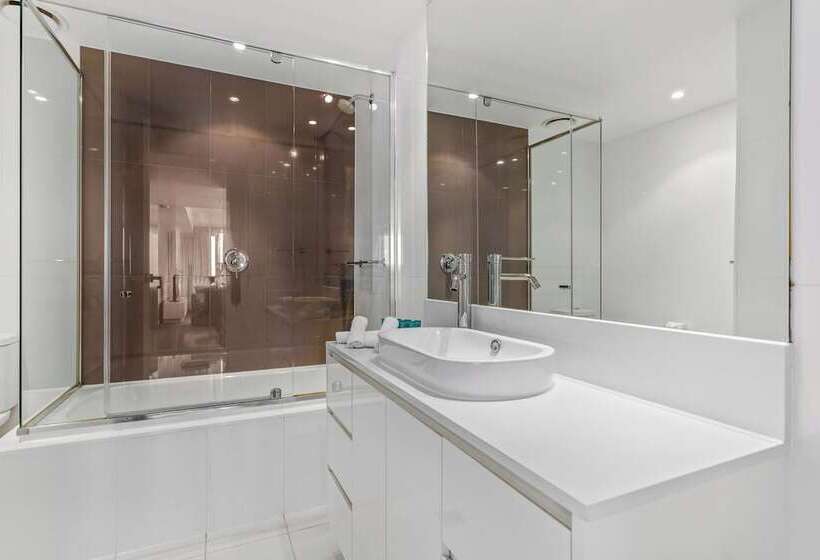 Holiday Holiday   H Residence Apartments