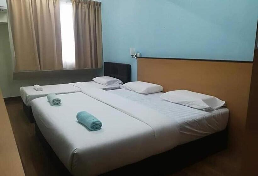 בית מלון כפרי 75 Temerloh