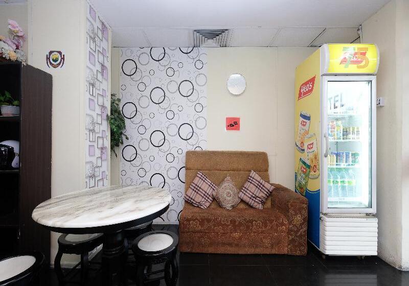 בית מלון כפרי 75 Temerloh