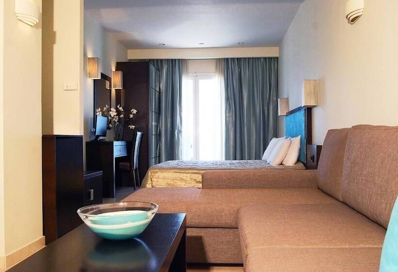 فندق Akteon Girni