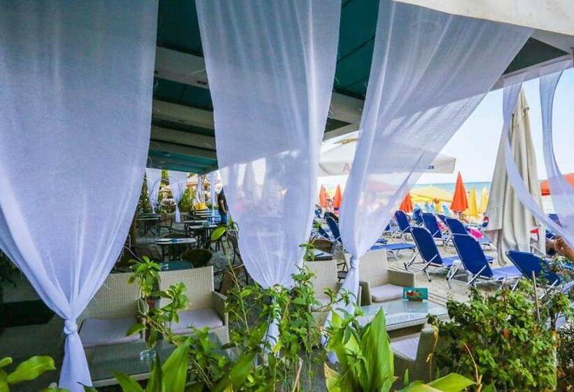 فندق Akteon Girni