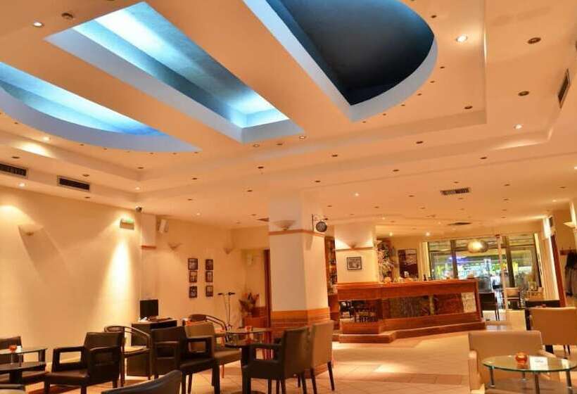 فندق Akteon Girni