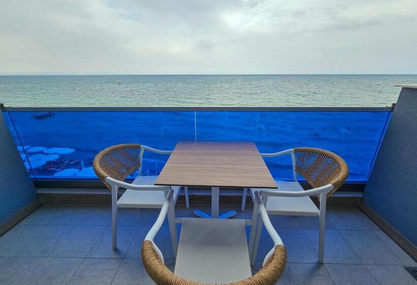 فندق Akteon Girni