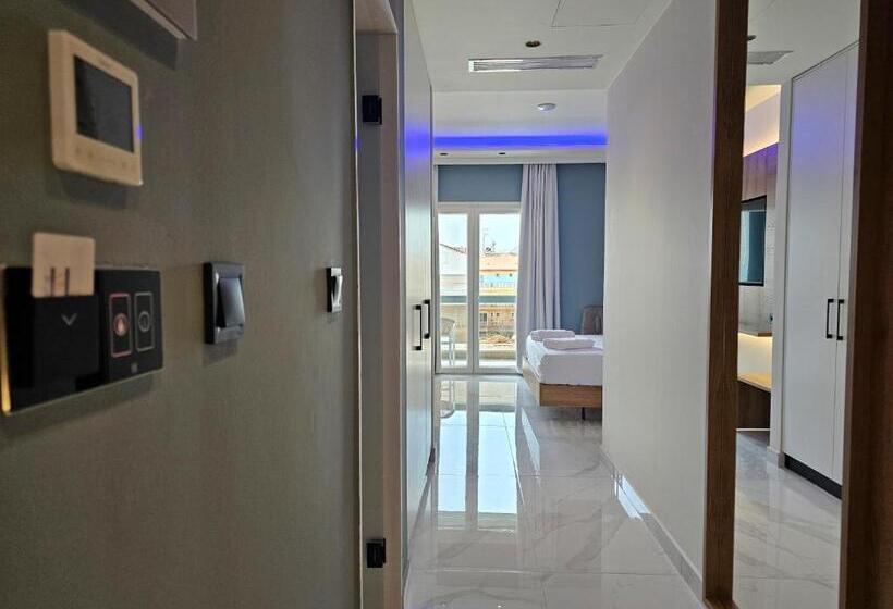 فندق Akteon Girni