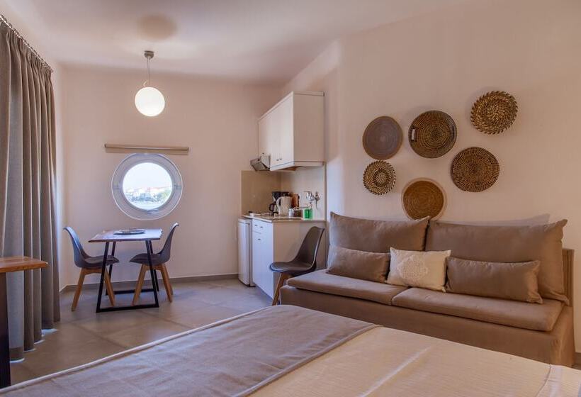 فندق Alkyoni Studios