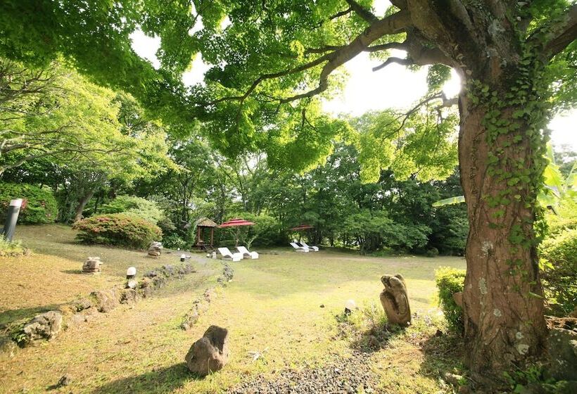 ホテル Andanomori Izu Ippekiko