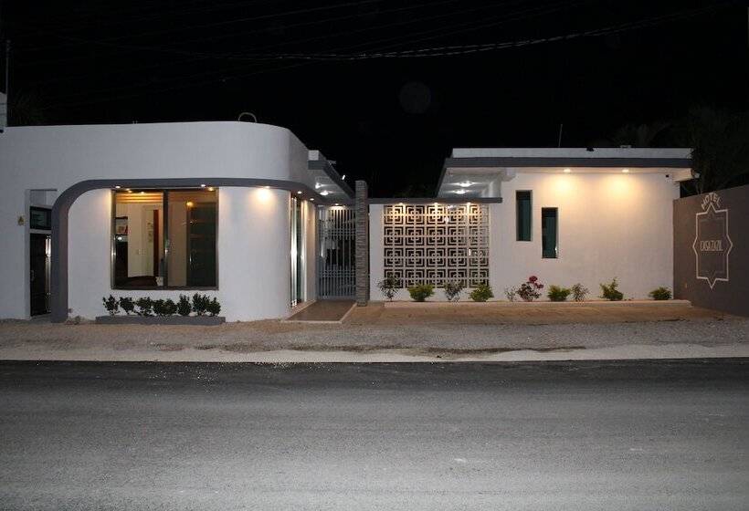 هتل Casa Zazil