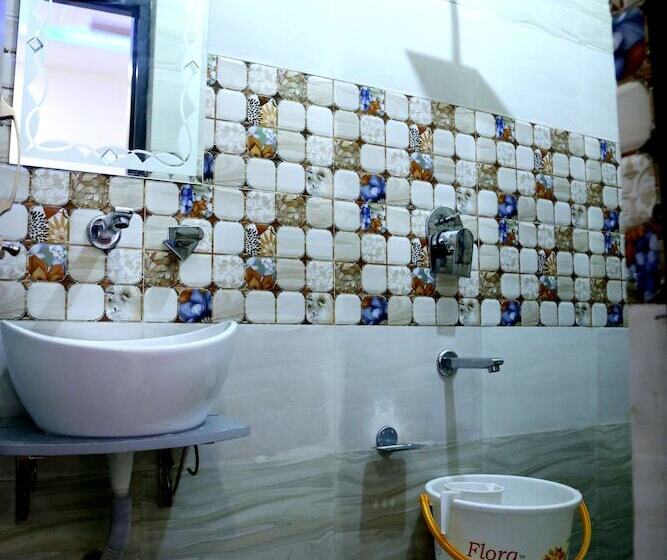 ホテル Chohan Residency