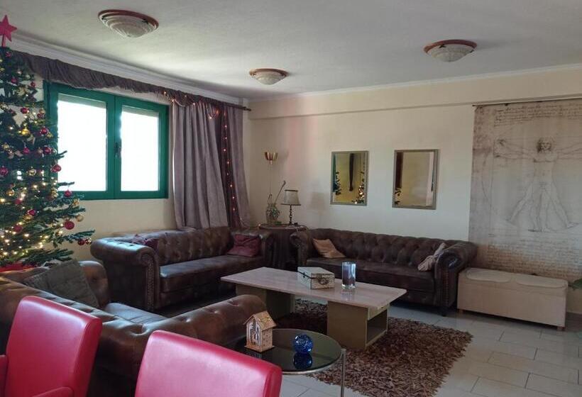 בית מלון כפרי Elimeia 3