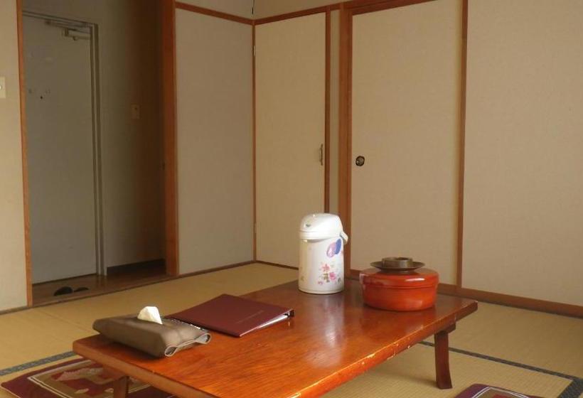 בית מלון כפרי Elm Ishiuchi