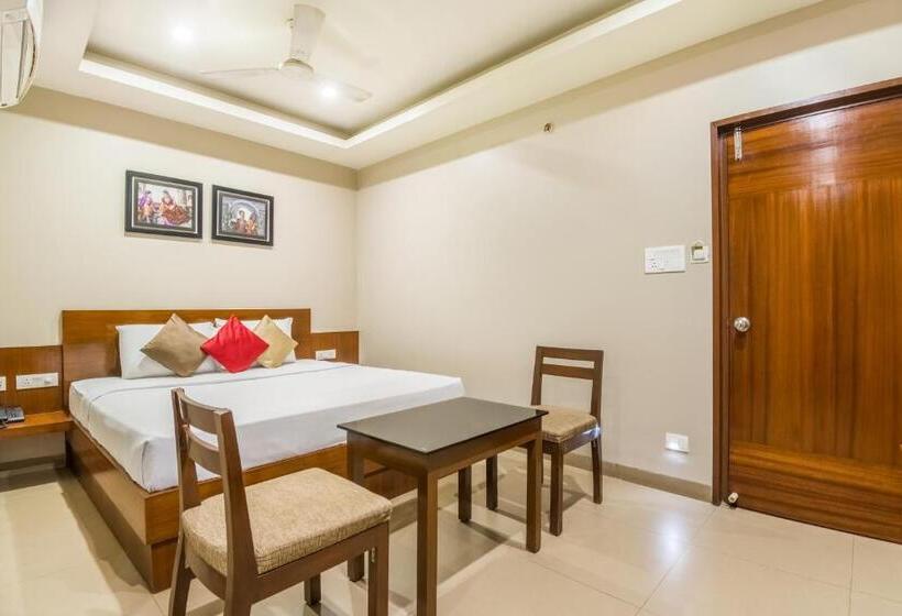 Отель Five Elements