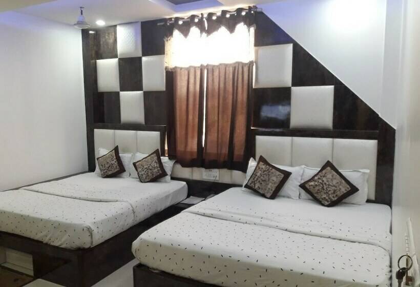 هتل Jainson Residency