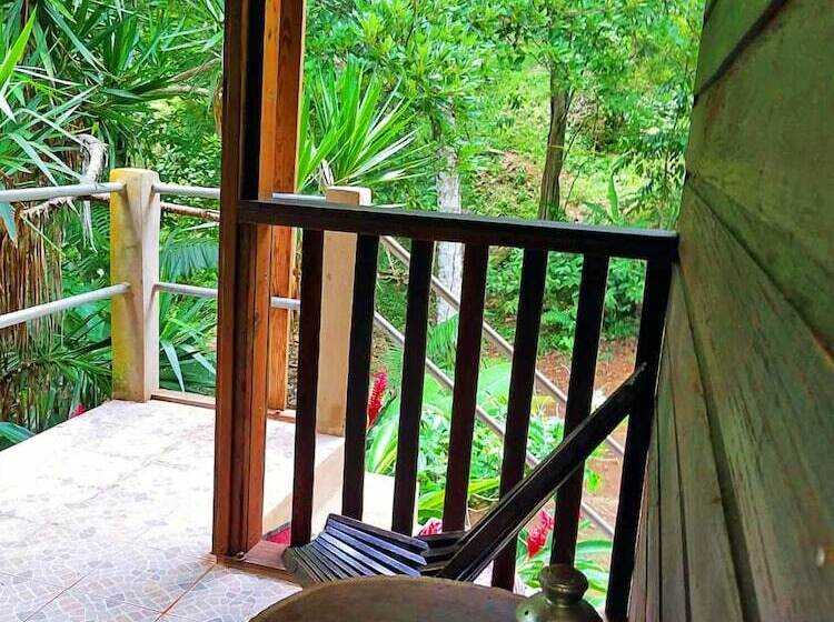 ホテル Martz Farm Treehouses & Cabanas